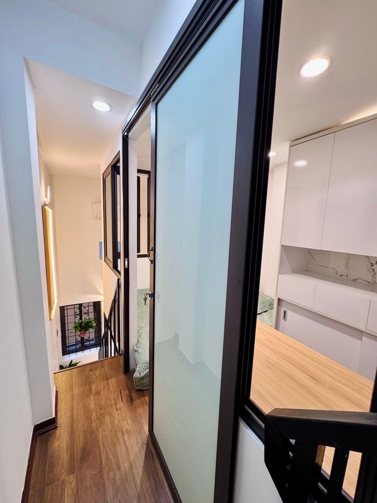 Bán nhà Vũ Hữu - diện tích 17.8m2 4 tầng - Thổ cư dưới 6 tỷ - giá 5,6 tỷ