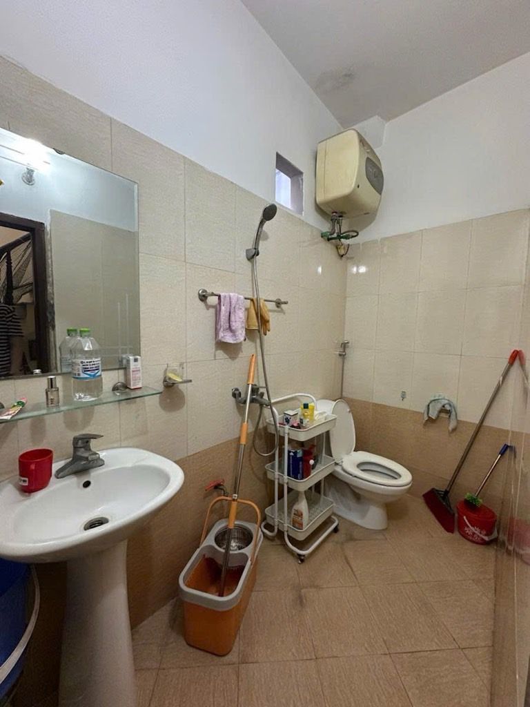 Bán nhà Minh Khai - diện tích 32m2 5 tầng - Nhà đẹp ở ngay - giá 8,3 tỷ