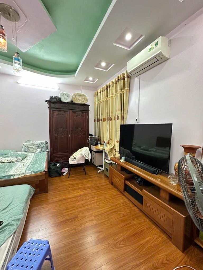 Bán nhà Minh Khai - diện tích 32m2 5 tầng - Nhà đẹp ở ngay - giá 8,3 tỷ