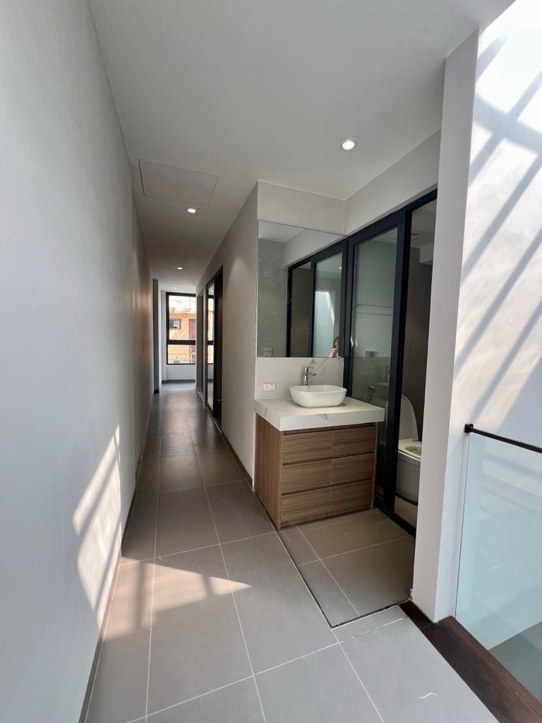 Bán nhà Thanh Nhàn - diện tích 50m2 4 tầng - Nhà đẹp thiết kế cực đẳng cấp - giá 11,9 tỷ