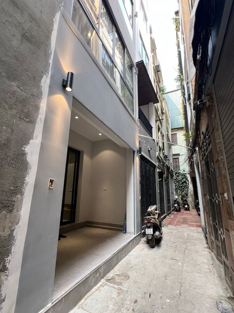 Bán nhà Thanh Nhàn - diện tích 50m2 4 tầng - Nhà đẹp thiết kế cực đẳng cấp - giá 11,9 tỷ