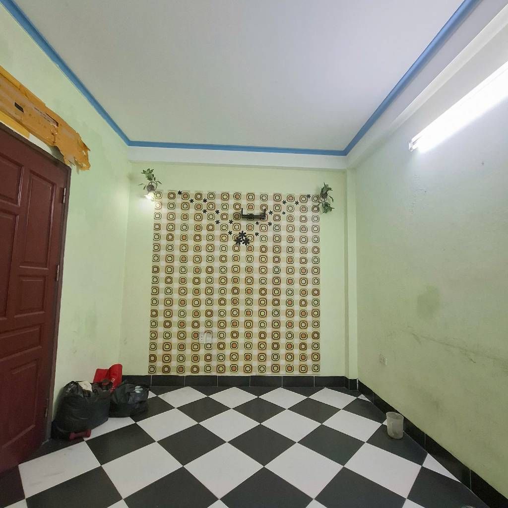 Bán nhà Nam Dư - diện tích 43.6m2 5 tầng - Mặt ngõ thông ô tô tránh - giá 12,2 tỷ