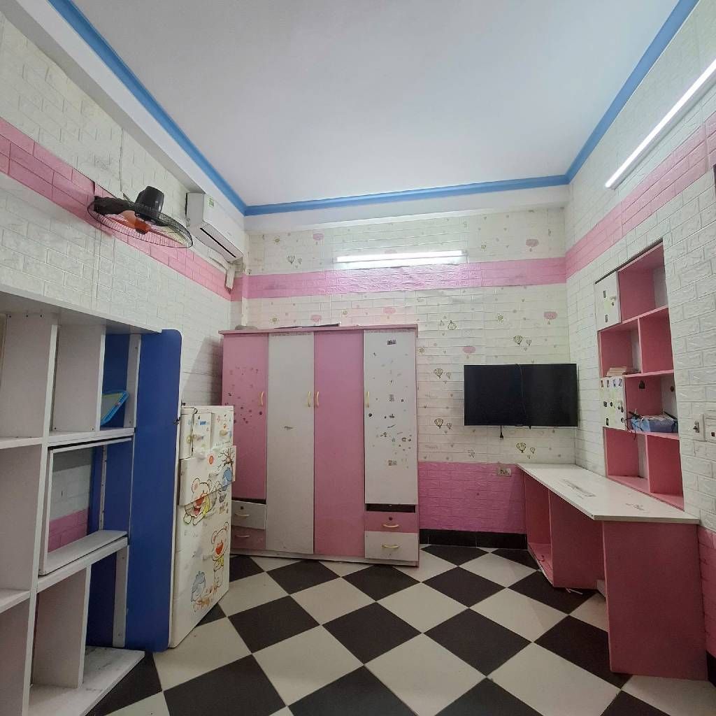 Bán nhà Nam Dư - diện tích 43.6m2 5 tầng - Mặt ngõ thông ô tô tránh - giá 12,2 tỷ