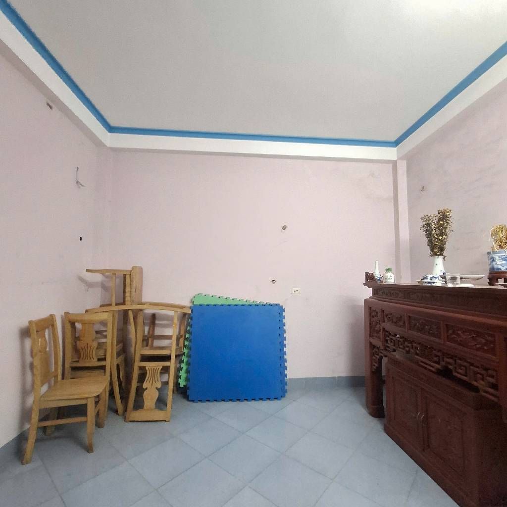 Bán nhà Nam Dư - diện tích 43.6m2 5 tầng - Mặt ngõ thông ô tô tránh - giá 12,2 tỷ