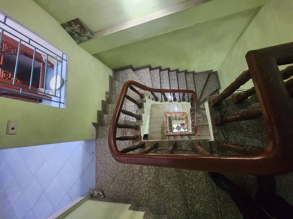 Bán nhà Nam Dư - diện tích 43.6m2 5 tầng - Mặt ngõ thông ô tô tránh - giá 12,2 tỷ