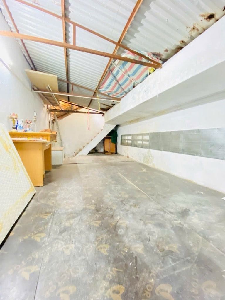 Bán nhà Bạch Mai - diện tích 84m2 2 tầng - Mặt tiền khủng - giá 14 tỷ