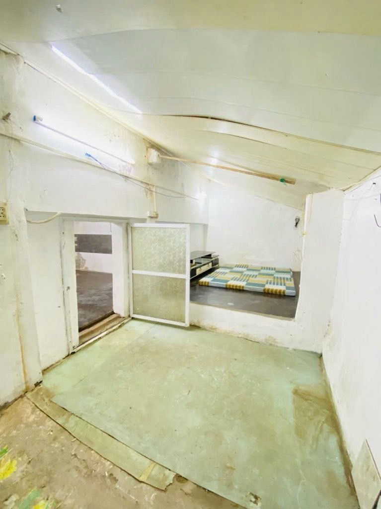 Bán nhà Bạch Mai - diện tích 84m2 2 tầng - Mặt tiền khủng - giá 14 tỷ