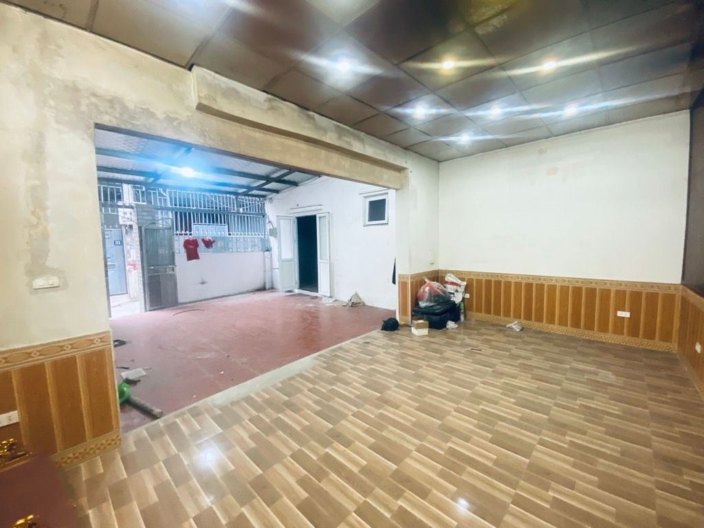 Bán nhà Nam Dư - diện tích 47m2 1 tầng - Ô tô cách nhà 15m - giá 7,5 tỷ