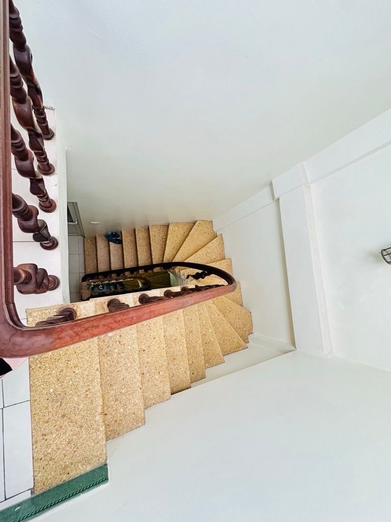 Bán nhà Nam Dư - diện tích 50m2 4 tầng - ô tô đỗ cửa - giá 8,5 tỷ