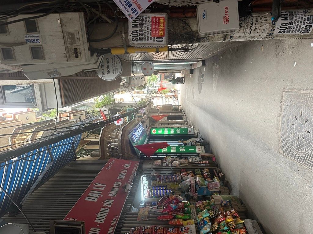 Bán nhà Thịnh Hào 1 - diện tích 40m2 5 tầng - THANG MÁY - giá 20,3 tỷ