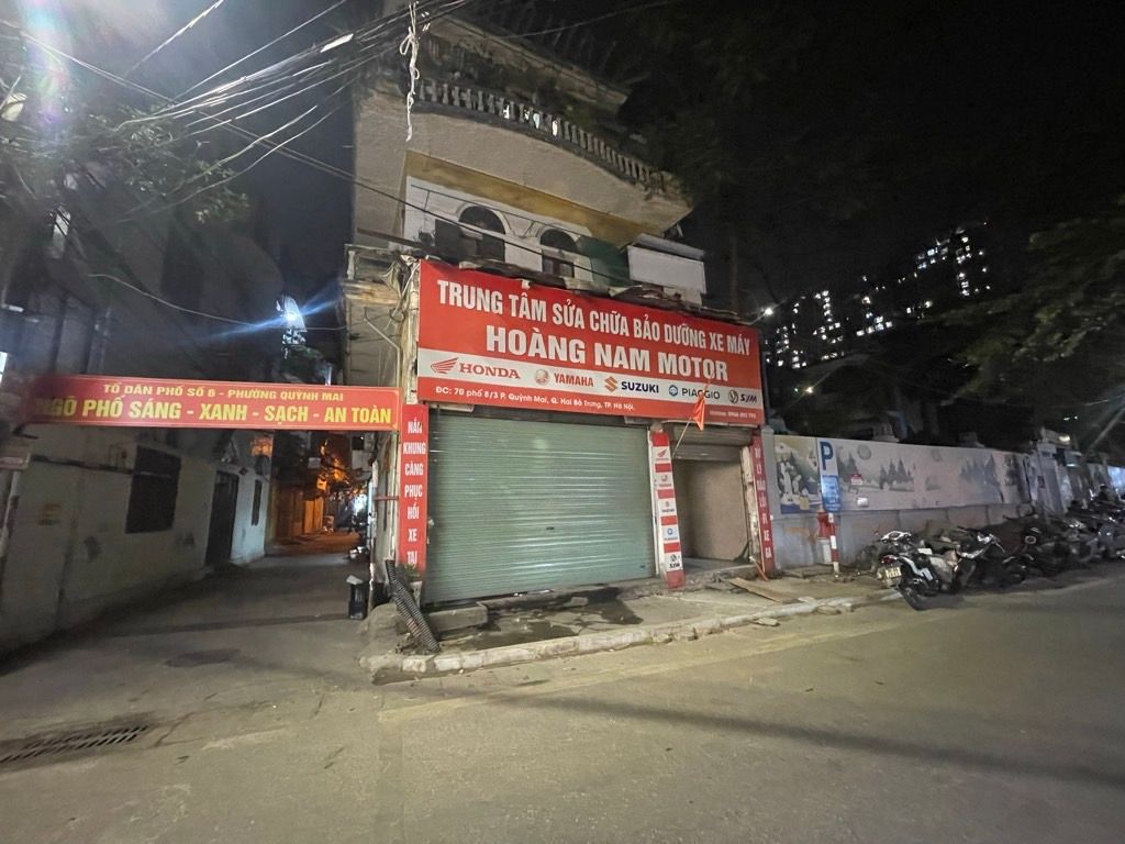 Bán nhà 8/3 - diện tích 55m2 3 tầng - LÔ GÓC - Ô TÔ TRÁNH - giá 24 tỷ