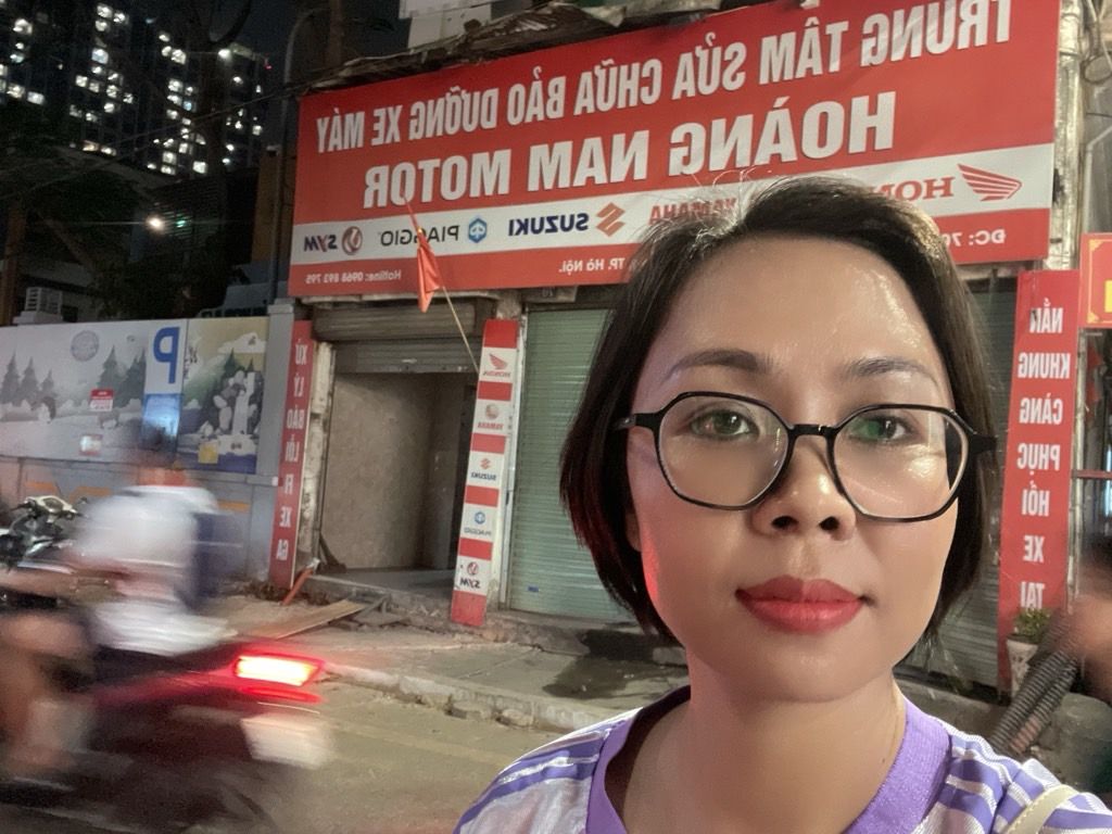 Bán nhà 8/3 - diện tích 55m2 3 tầng - LÔ GÓC - Ô TÔ TRÁNH - giá 24 tỷ