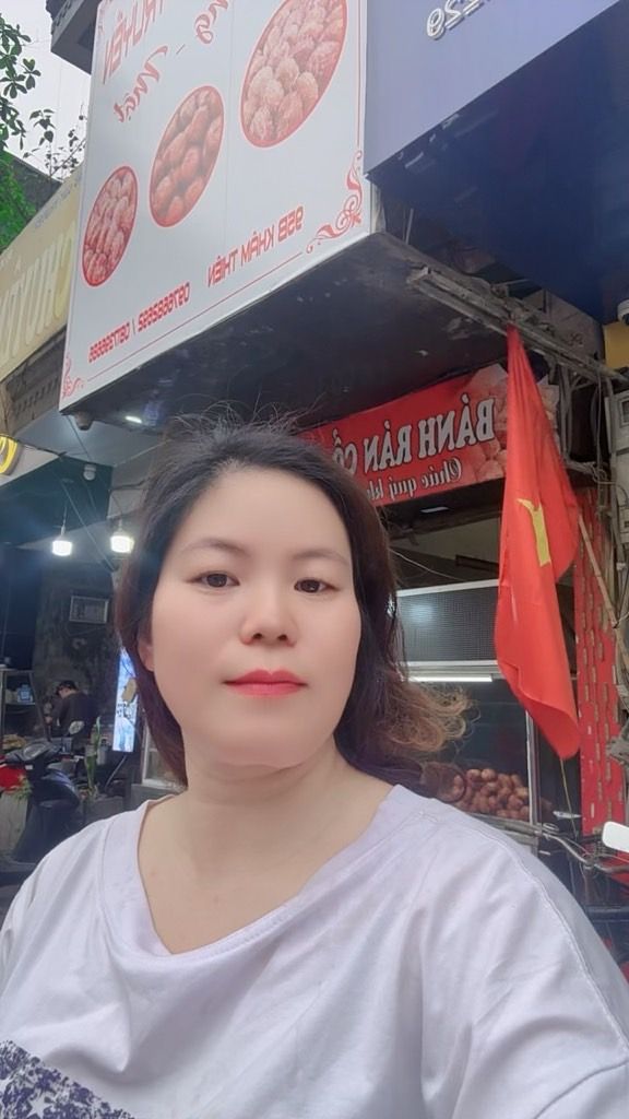 Bán nhà Khâm Thiên - diện tích 30m2 2 tầng - Kinh doanh sầm uất - giá 14,7 tỷ