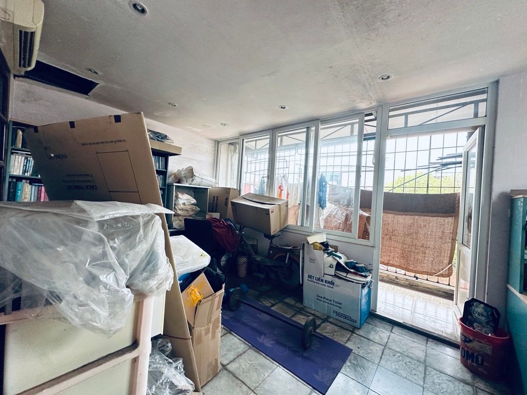 Bán nhà Láng Hạ - diện tích 38.4m2 5 tầng - Mặt tiền rộng - giá 11,5 tỷ