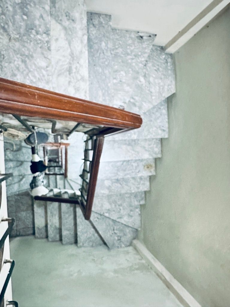 Bán nhà Láng Hạ - diện tích 38.4m2 5 tầng - Mặt tiền rộng - giá 11,5 tỷ