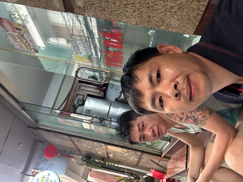 Bán nhà Trần Khát Chân - diện tích 23m2 5 tầng - Nhà Đẹp, xây Khung cột bê tông chắc chắn - giá 8,5 tỷ