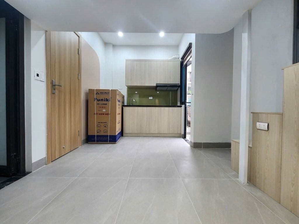 Bán nhà Trung Liệt - diện tích 45m2 7 tầng - Thang máy - giá 16,25 tỷ