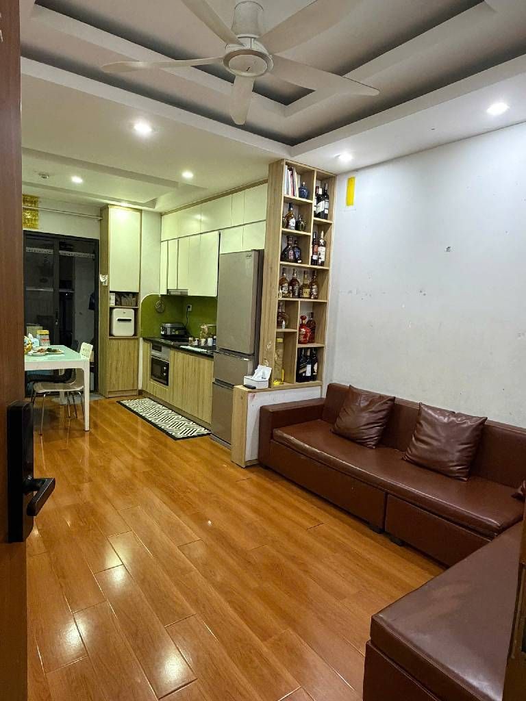 Bán nhà Hưng Phúc - diện tích 48m2 19 tầng - Nhà đẹp tầng trung - giá 4,3 tỷ