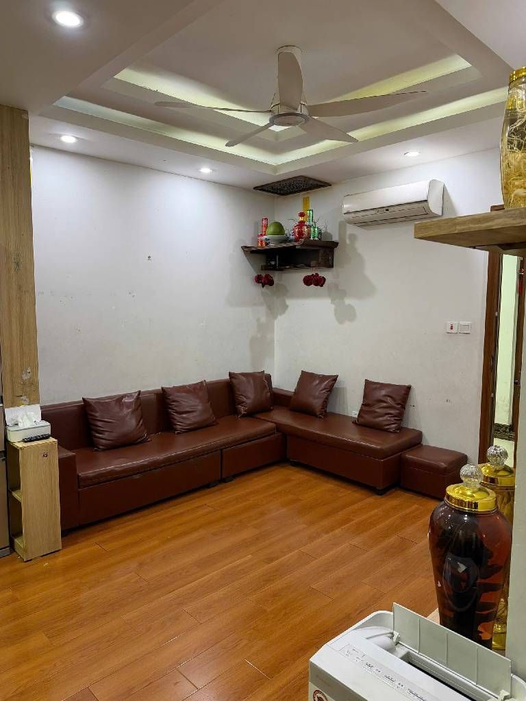 Bán nhà Hưng Phúc - diện tích 48m2 19 tầng - Nhà đẹp tầng trung - giá 4,3 tỷ