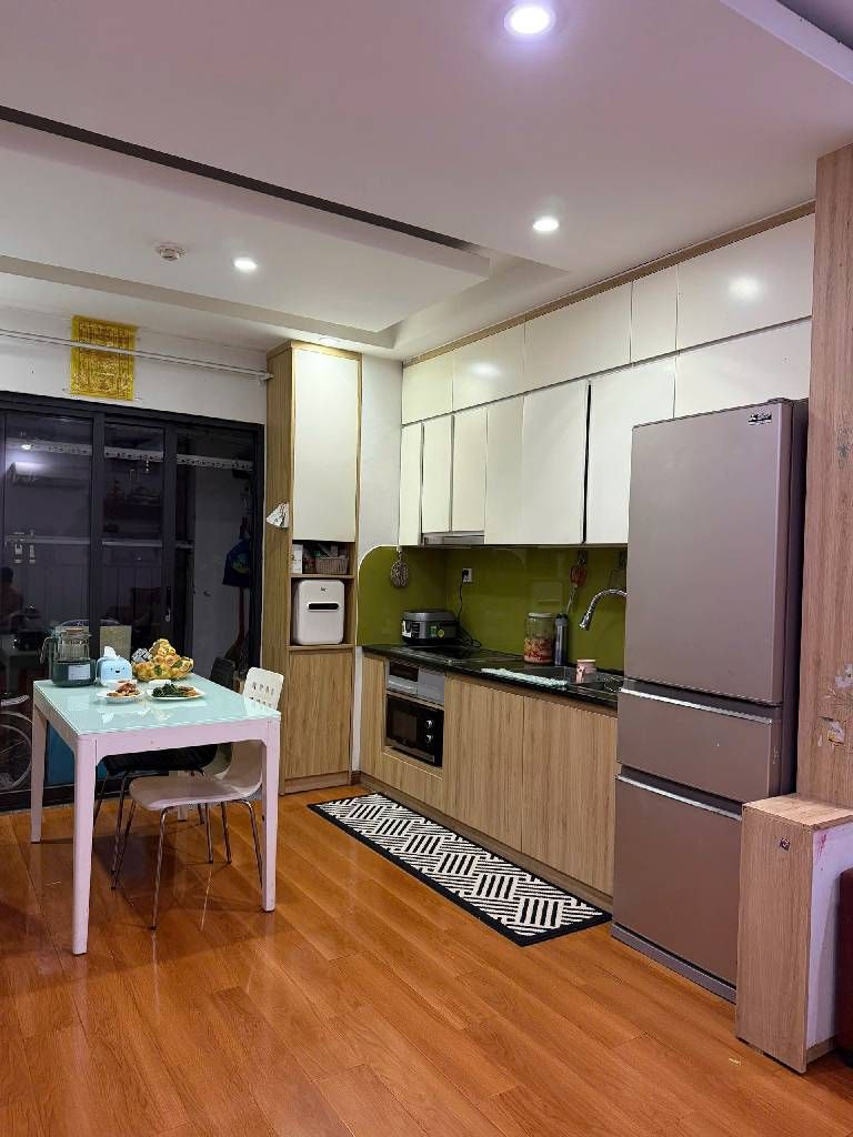 Bán nhà Hưng Phúc - diện tích 48m2 19 tầng - Nhà đẹp tầng trung - giá 4,3 tỷ