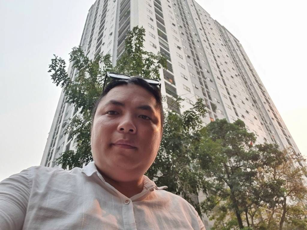 Bán nhà Hưng Phúc - diện tích 48m2 19 tầng - Nhà đẹp tầng trung - giá 4,3 tỷ