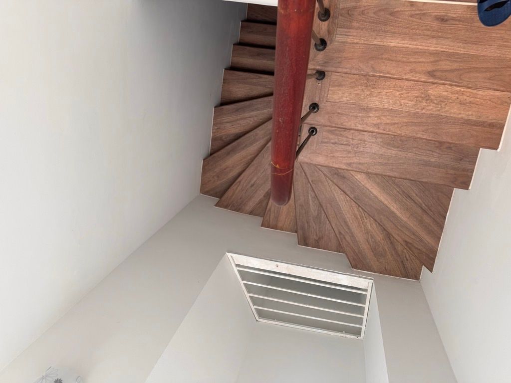 Bán nhà Trương Định - diện tích 43m2 4 tầng - Ngõ nông, nhà mới - giá 7,9 tỷ