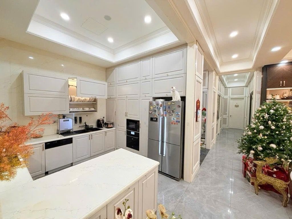 Bán nhà DƯƠNG VĂN BÉ - diện tích 50m2 4 tầng - Cực hiếm - giá 12,8 tỷ