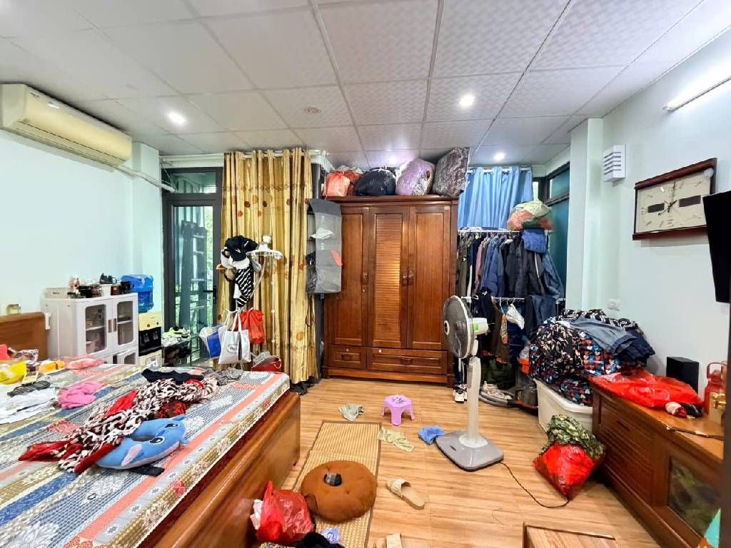 Bán nhà Trương Định - diện tích 23m2 2 tầng - Cực hiếm - giá 1,8 tỷ