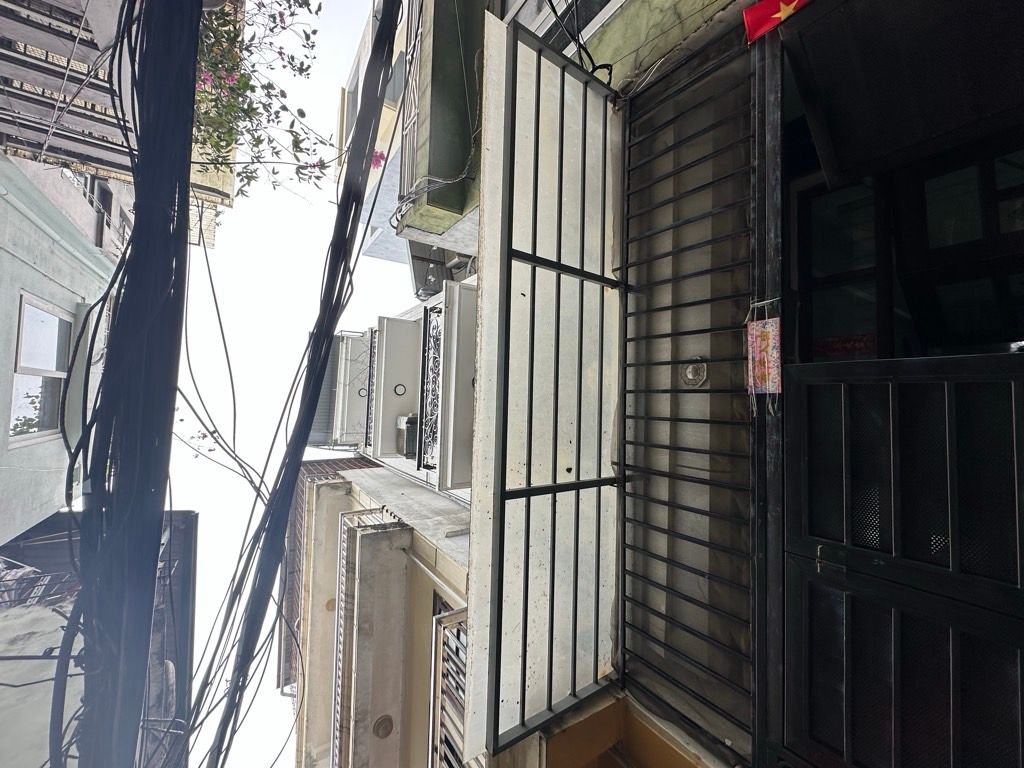 Bán nhà Nguyễn An Ninh - diện tích 54.7m2 5 tầng - ô tô đỗ cửa - giá 14,9 tỷ