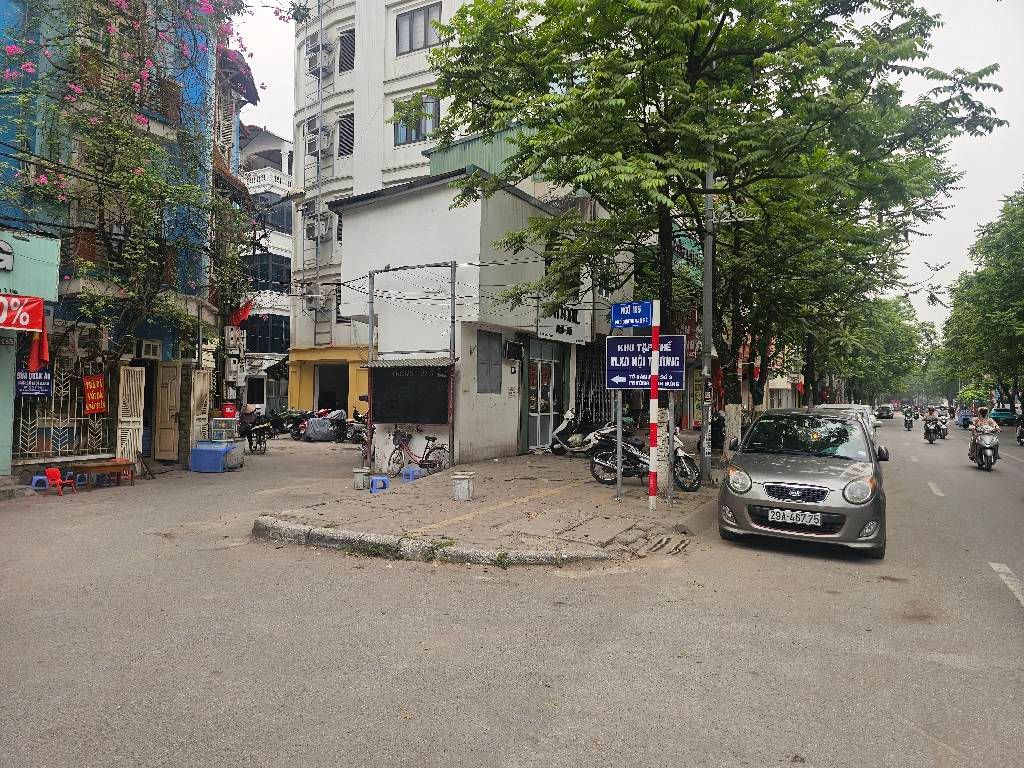 Bán nhà Dương Văn Bé - diện tích 58.1m2 4 tầng - 2 mặt tiền - giá 20 tỷ