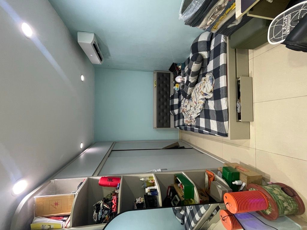 Bán nhà Hoàng Ngọc Phách - diện tích 120m2 2 tầng - Lô góc 3 thoáng - giá 6,95 tỷ