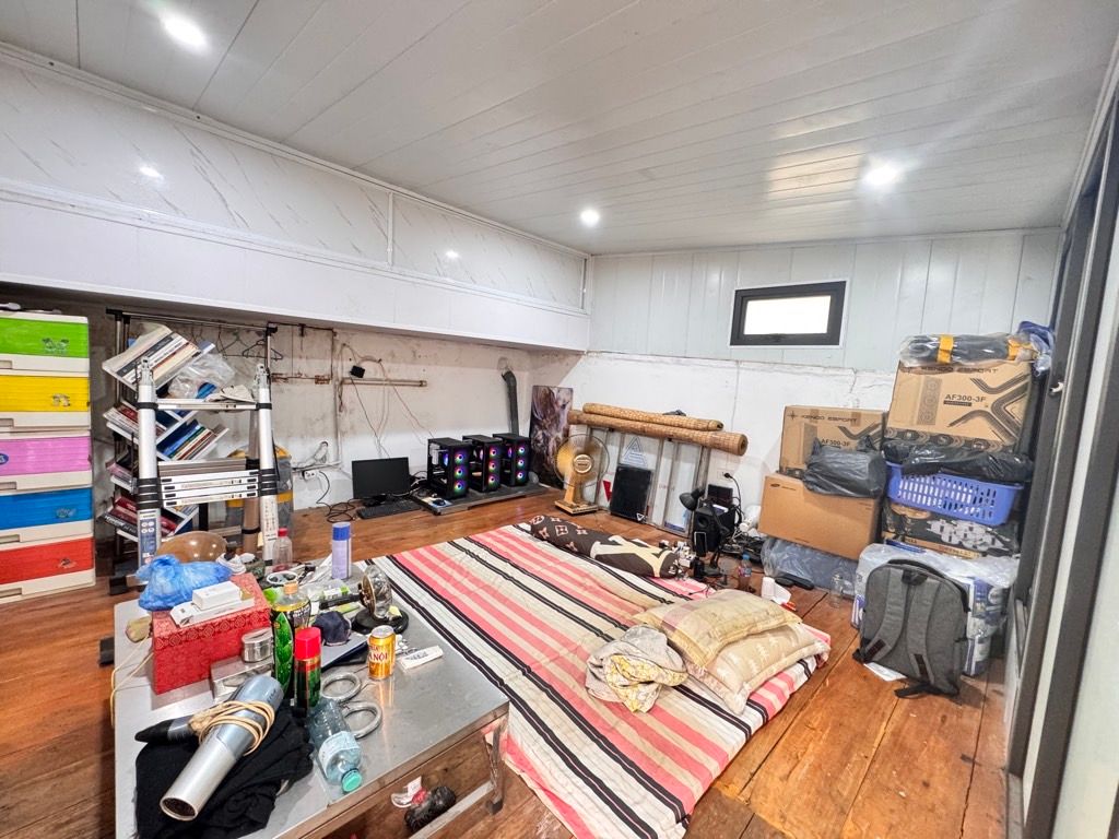 Bán nhà Tập thể Dệt kim Đông Xuân - diện tích 60m2 2 tầng - Nhà đẹp hiếm có - giá 3,2 tỷ