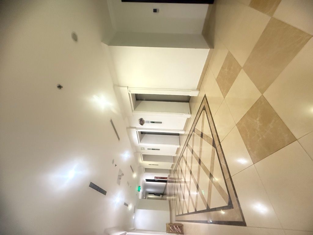 Bán nhà Nguyễn Trãi - diện tích 124m2 33 tầng - Cực hiếm - giá 21 tỷ