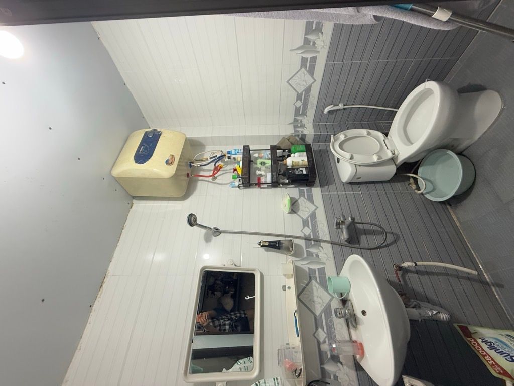 Bán nhà Định Công - diện tích 34m2 1 tầng - Ô TÔ ĐỖ CỔNG - giá 1,7 tỷ