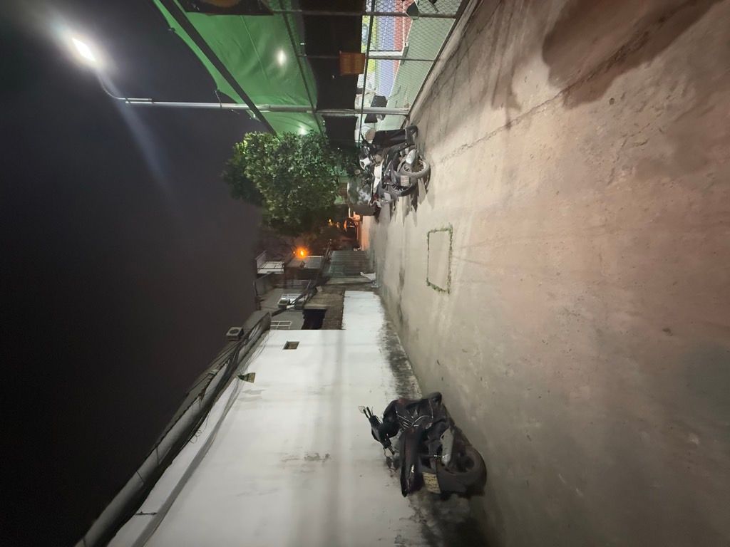 Bán nhà Định Công - diện tích 34m2 1 tầng - Ô TÔ ĐỖ CỔNG - giá 1,7 tỷ