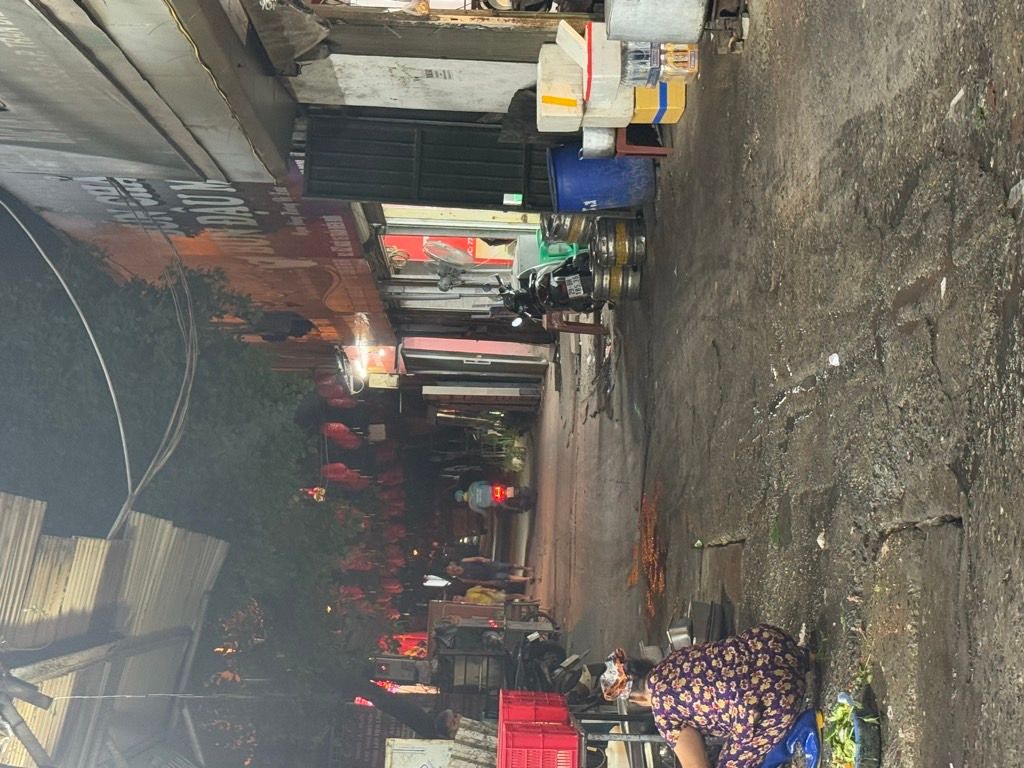 Bán nhà Định Công - diện tích 34m2 1 tầng - Ô TÔ ĐỖ CỔNG - giá 1,7 tỷ