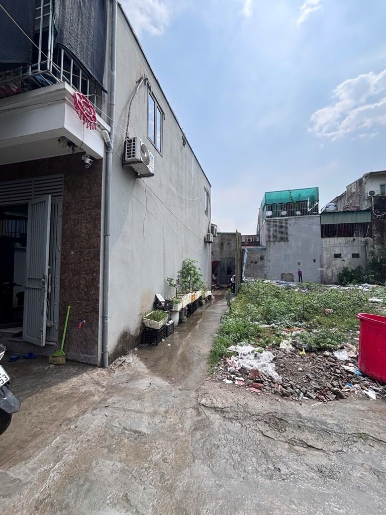 Bán nhà Định Công - diện tích 34m2 1 tầng - Ô TÔ ĐỖ CỔNG - giá 1,7 tỷ