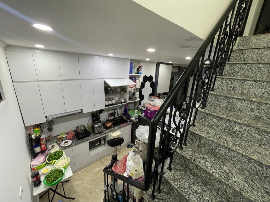 Bán nhà Bùi Xương Trạch - diện tích 30.5m2 2 tầng - Ô tô tránh - giá 2.8 tỷ