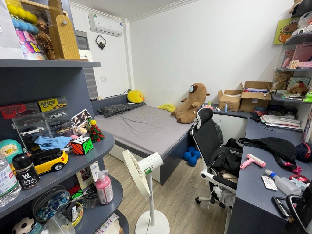 Bán nhà Bùi Xương Trạch - diện tích 30.5m2 2 tầng - Ô tô tránh - giá 2.8 tỷ