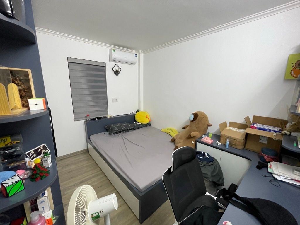 Bán nhà Bùi Xương Trạch - diện tích 30.5m2 2 tầng - Ô tô tránh - giá 2.8 tỷ