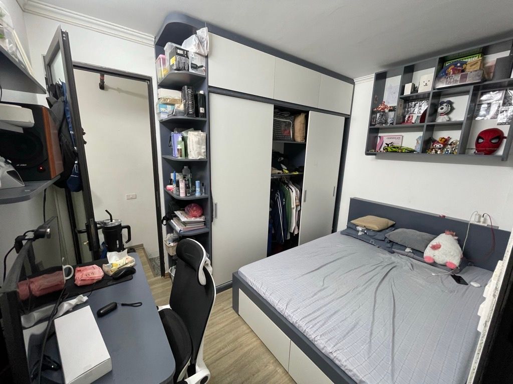 Bán nhà Bùi Xương Trạch - diện tích 30.5m2 2 tầng - Ô tô tránh - giá 2.8 tỷ