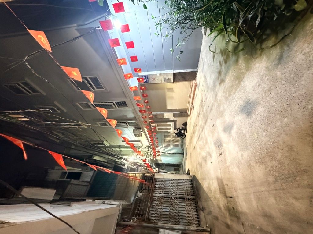 Bán nhà Kim Mã - diện tích 34m2 5 tầng - Ô TÔ DỪNG ĐỖ NGÀY ĐÊM - giá 12,5 tỷ