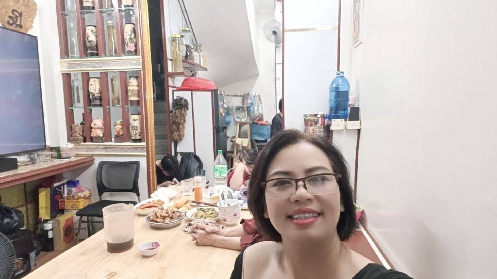 Bán nhà Trương Định - diện tích 25m2 5 tầng - Ô TÔ ĐỖ CỬA - giá 11 tỷ