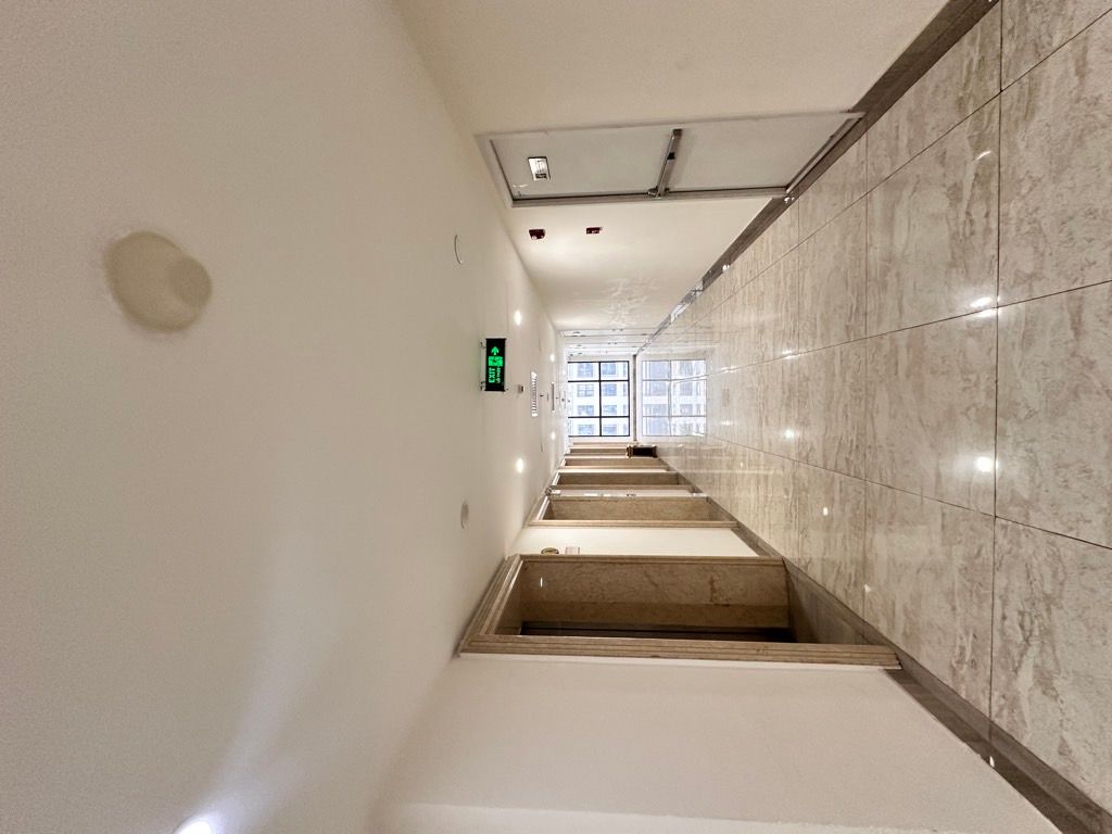 Bán nhà Dương Văn Bé - diện tích 107m2 17 tầng - Chung cư cao cấp - giá 9,4 tỷ