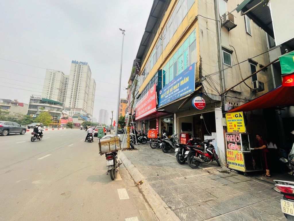 Bán nhà Kim Đồng - diện tích 80.9m2 2 tầng - Ngõ nông thoáng - giá Nhỉnh 24 tỷ