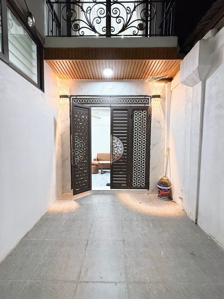 Bán nhà Vĩnh Tuy - diện tích 48m2 5 tầng - Nhà 6 ngủ – full nội thất ở ngay - giá 4,25 tỷ