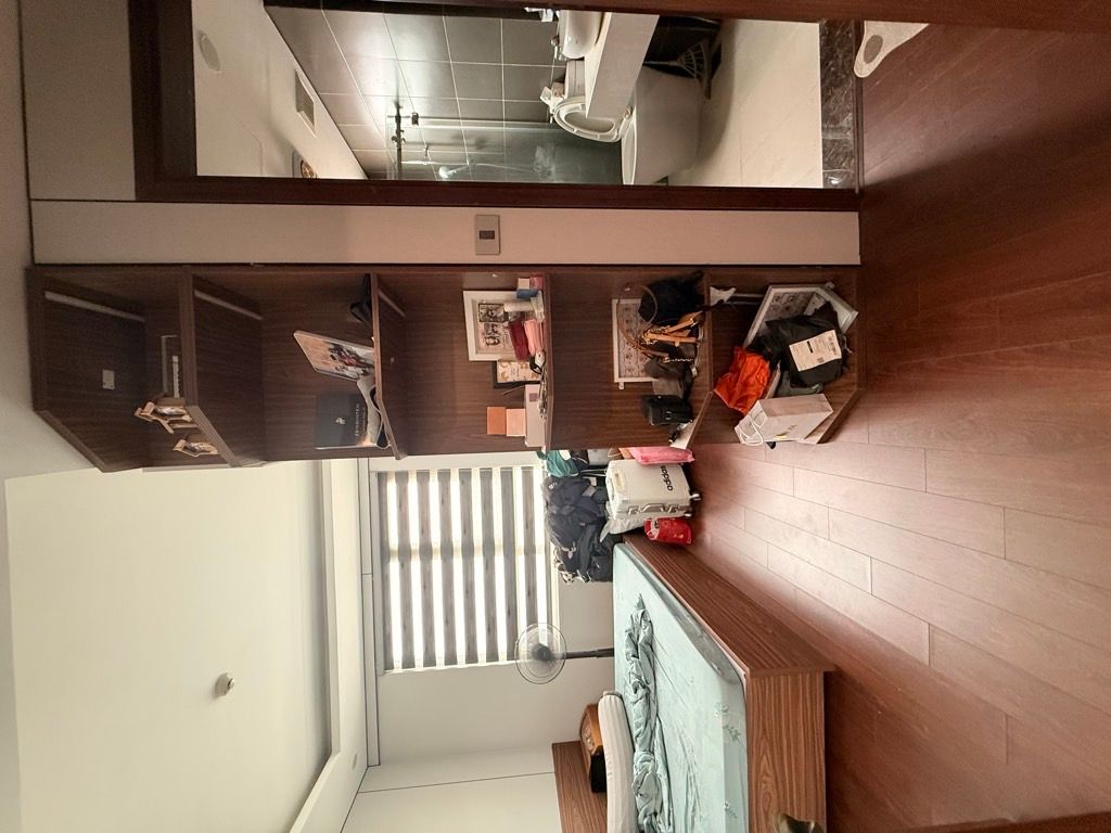 Bán nhà Tân Mai - diện tích 93m2 1 tầng - Căn hộ tầng 26, mặt phố - giá 10,3 tỷ