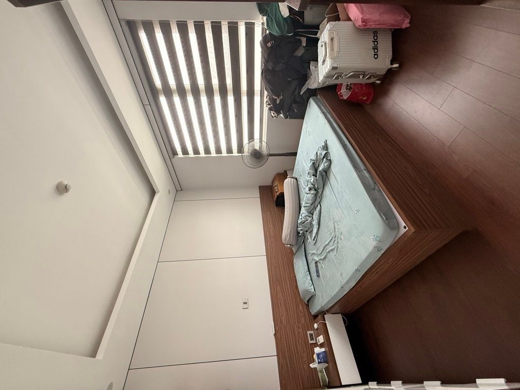 Bán nhà Tân Mai - diện tích 93m2 1 tầng - Căn hộ tầng 26, mặt phố - giá 10,3 tỷ