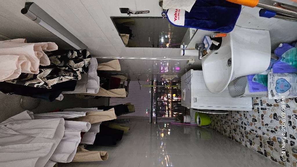 Bán nhà Hoàng Cầu - diện tích 68,3m2 1 tầng - VIP view Hồ Hoàng Cầu - giá 8,3 tỷ