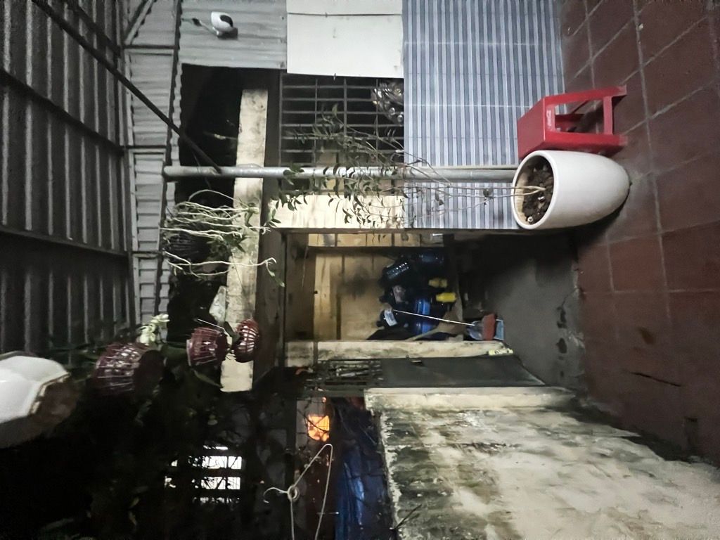 Bán nhà Trần Khát Chân - diện tích 52m2 1 tầng - NGÕ THÔNG - VÀI BƯỚC RA PHỐ - giá 7,2 tỷ